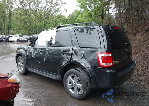 2011 Ford Escape Xlt из США, поврежденный, VIN 1FMCU9DG1BKA73183